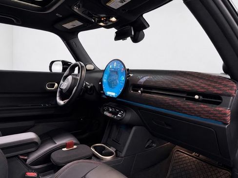 Used 2025 MINI Cooper S FWD image 19