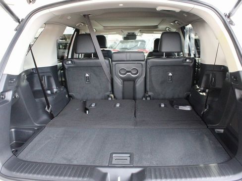 Used 2025 Honda Pilot Elite image 59