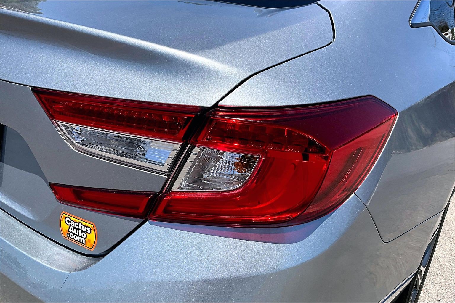 Used 2018 Honda Accord EX-L image 30