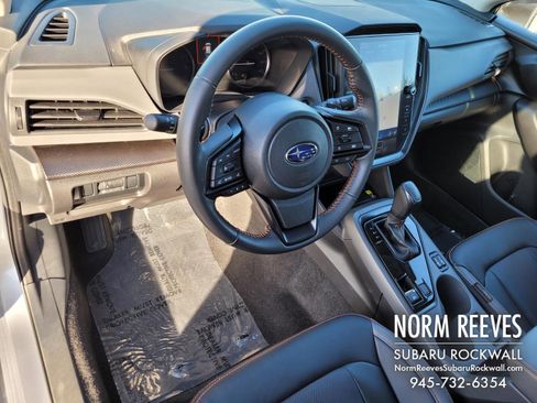 Certified 2024 Subaru Crosstrek 2.5i Limited w/ Crosstrek Mirror Package image 28