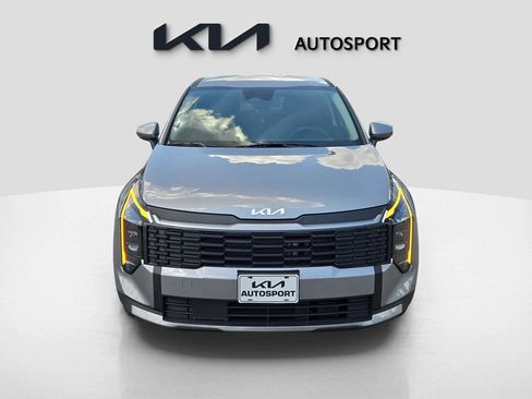 New 2026 Kia Sportage LX image 2