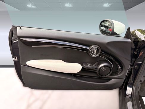 Used 2024 MINI Cooper SE image 21