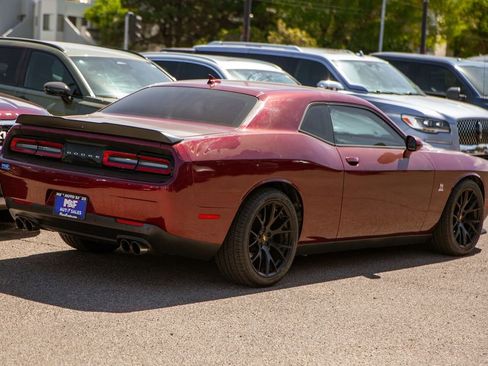 Used 2017 Dodge Challenger R/T Scat Pack w/ Dynamics Package RWD image 5