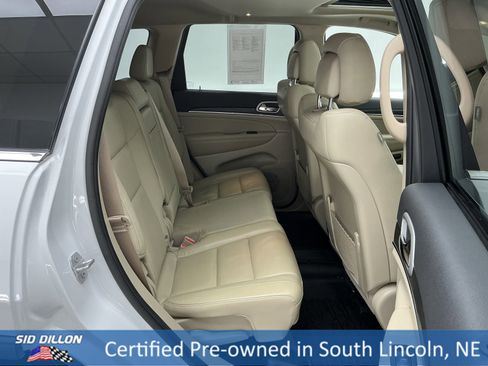 Used 2021 Jeep Grand Cherokee Limited image 23