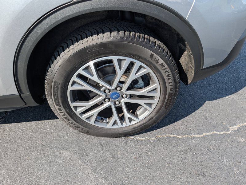 Used 2021 Ford Escape SEL AWD/4WD image 31