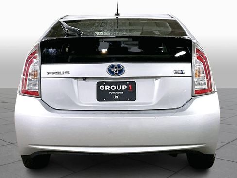 Used 2012 Toyota Prius Four image 4
