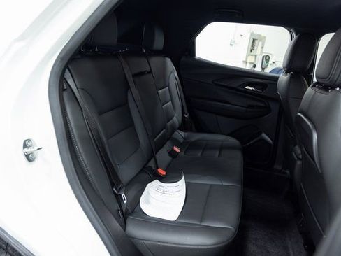 Used 2023 Chevrolet TrailBlazer ACTIV w/ Convenience Package image 24