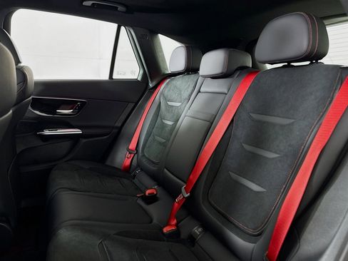New 2026 Mercedes-Benz GLC 43 AMG 4MATIC image 7