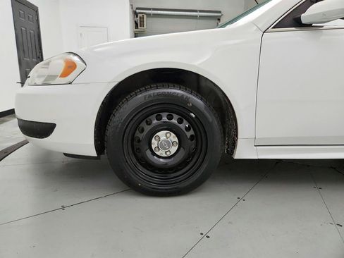 Used 2016 Chevrolet Impala Police FWD image 26
