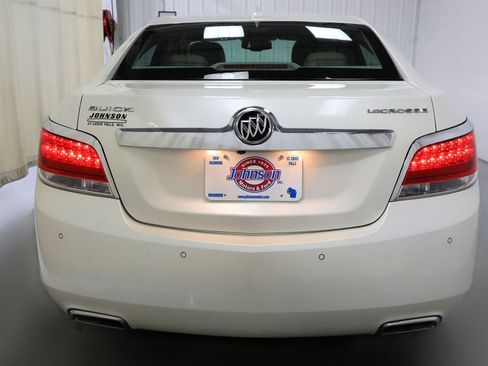 Used 2013 Buick LaCrosse Premium w/ Entertainment Package FWD image 21