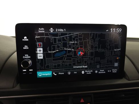 Used 2025 Honda Pilot Elite image 26