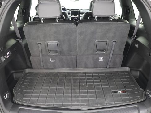 Used 2023 Jeep Grand Cherokee L Laredo image 30