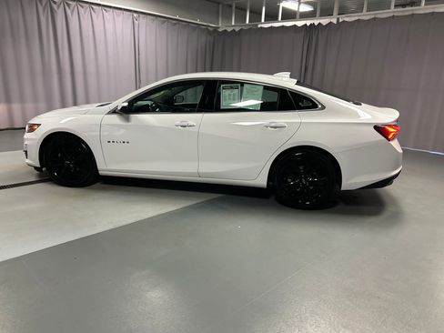 Used 2024 Chevrolet Malibu LT image 4