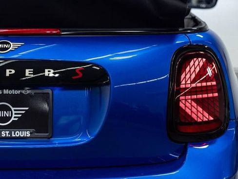New 2026 MINI Cooper S FWD image 8