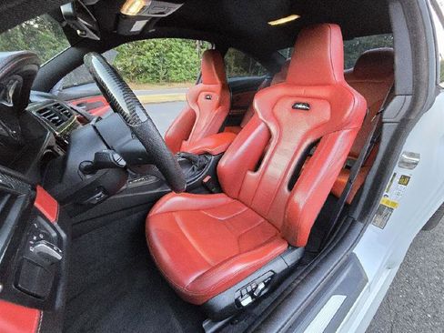 Used 2020 BMW M4 Coupe w/ Competition Package RWD image 27