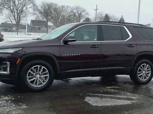 Certified 2023 Chevrolet Traverse LT image 6