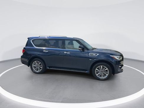 Used 2018 INFINITI QX80 4WD w/ Driver Assistance Package image 9