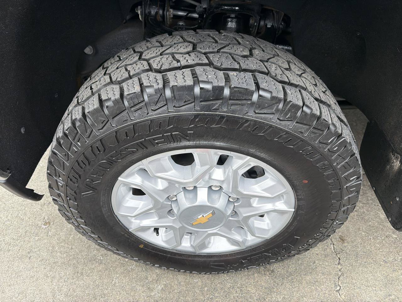 Used 2022 Chevrolet Silverado 3500 LT w/ All Star Edition AWD/4WD image 18
