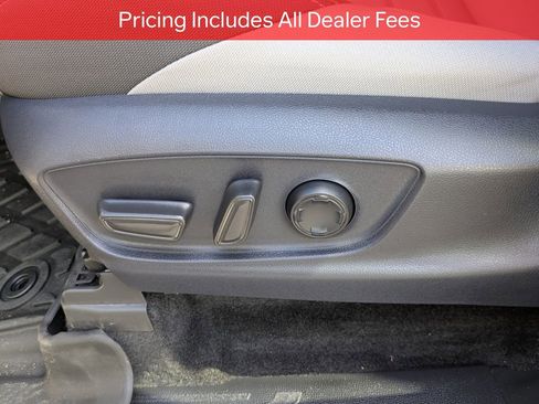 Certified 2026 Toyota Tacoma TRD Off-Road w/ TRD Off Road Upgrade Package AWD/4WD image 21