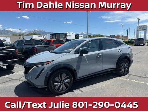 Used 2024 Nissan Ariya AWD image 6