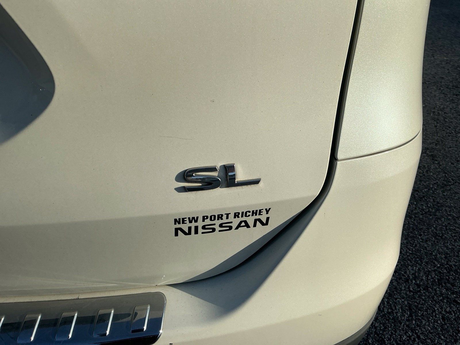 Used 2015 Nissan Rogue SL FWD image 8