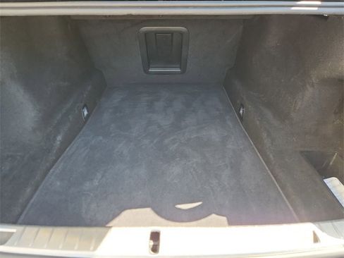 Used 2022 BMW 740i xDrive 740i xDrive w/ M Sport Package image 27