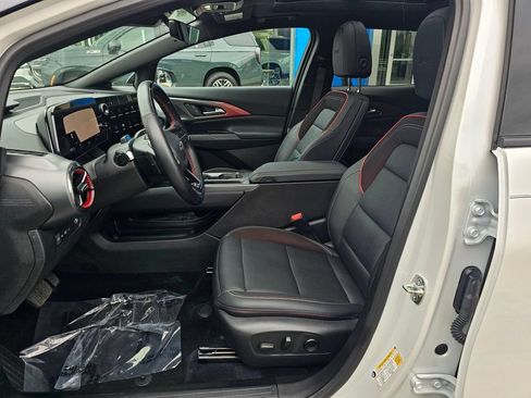 Used 2025 Chevrolet Equinox EV RS w/ Active Safety Package 3 AWD/4WD image 20
