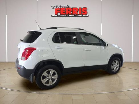 Used 2016 Chevrolet Trax LT w/ LT Convenience Package AWD/4WD image 5