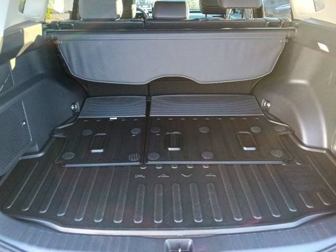 Used 2026 Toyota RAV4 Limited AWD/4WD image 28