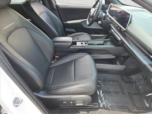 Certified 2024 Hyundai Ioniq 6 Limited image 25