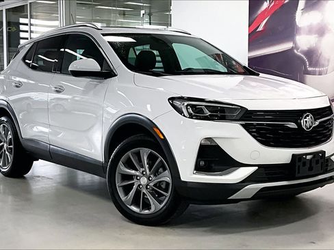 Used 2022 Buick Encore GX Essence w/ Experience Buick Package image 20