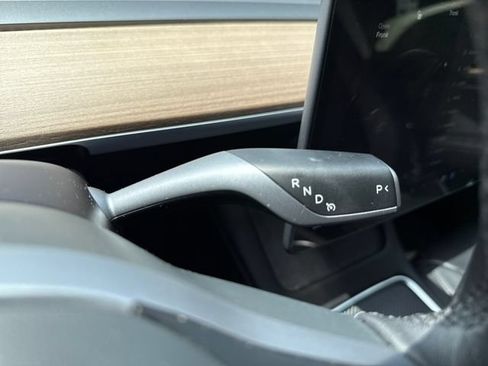 Used 2023 Tesla Model Y Long Range AWD/4WD image 20