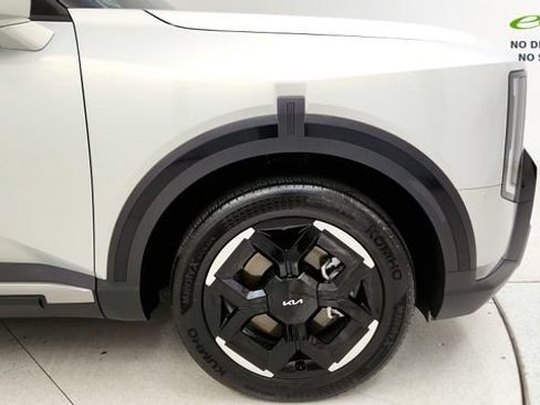 Used 2027 Kia Telluride EX w/ Towing Package FWD image 21