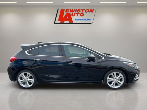 Certified 2017 Chevrolet Cruze Premier image 29