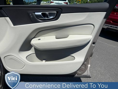 Certified 2025 Volvo XC60 T8 Plus w/ Protection Package Premier AWD/4WD image 26