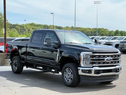 Certified 2026 Ford F350 Lariat w/ Lariat Premium Package AWD/4WD image 38