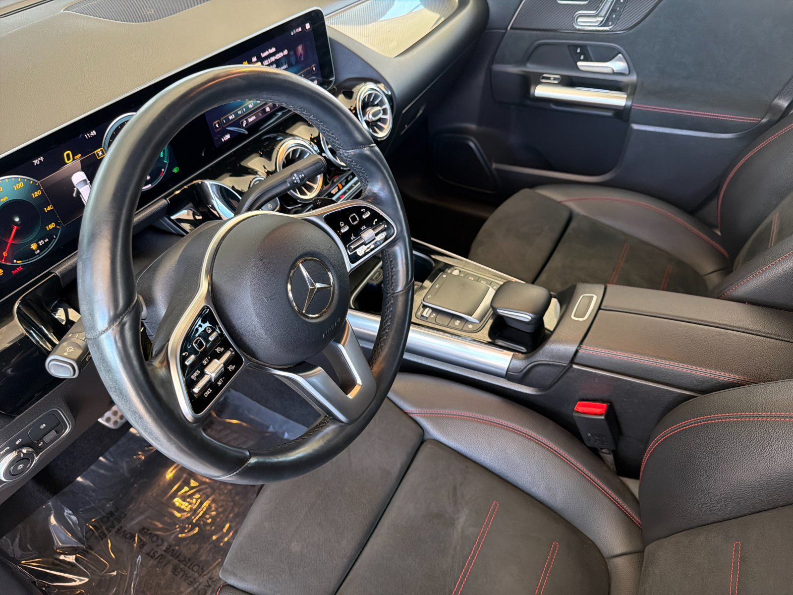 Used 2021 Mercedes-Benz GLA 250 4MATIC image 10