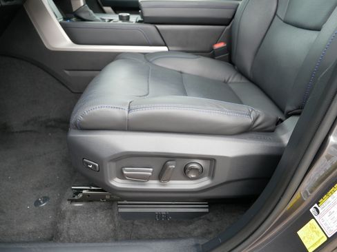 Used 2026 Toyota Tundra Platinum AWD/4WD image 20