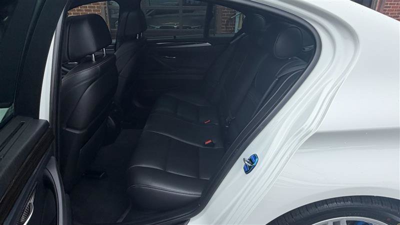 Used 2016 BMW 550i Sedan RWD image 21