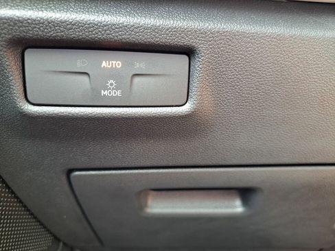 New 2025 Volkswagen Tiguan S image 15