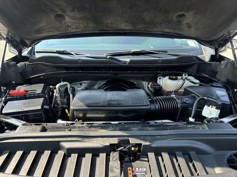 Used 2023 Chevrolet Silverado 1500 LT Trail Boss w/ Convenience Package II image 21