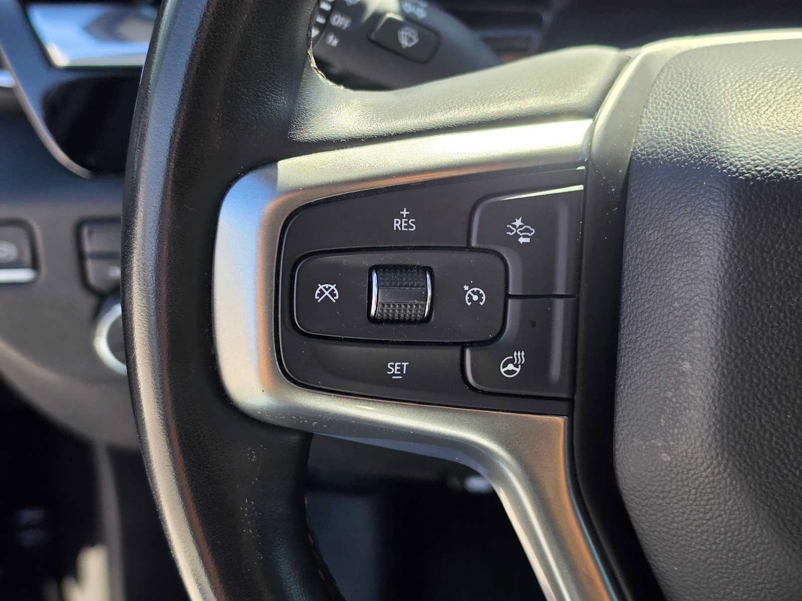 Used 2024 Chevrolet Silverado 1500 LT w/ Safety Package AWD/4WD image 30