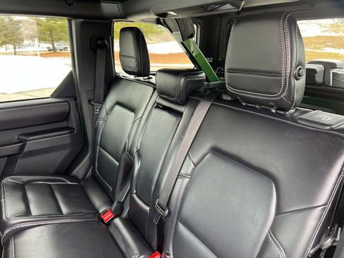 Used 2025 Ford Bronco Outer Banks image 25