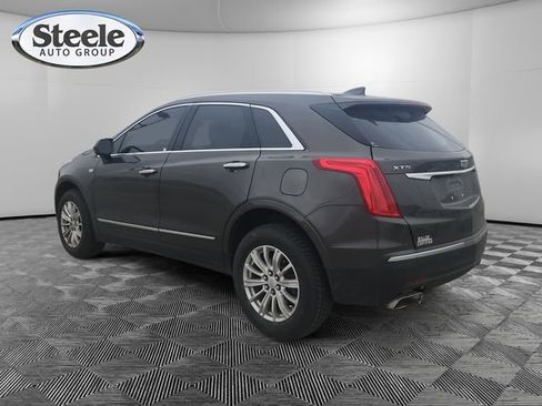 Used 2019 Cadillac XT5 FWD image 3