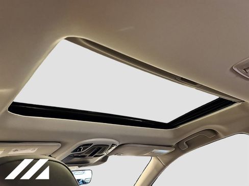 Certified 2025 Subaru Outback Limited image 23