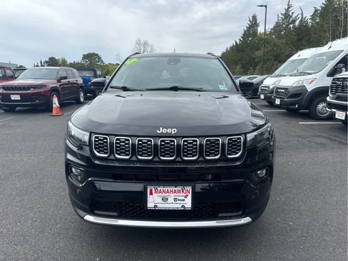Certified 2024 Jeep Compass Limited AWD/4WD image 4