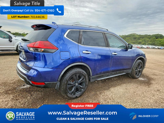 Used 2020 Nissan Rogue SV w/ Sun & Sound Touring Package AWD/4WD image 4