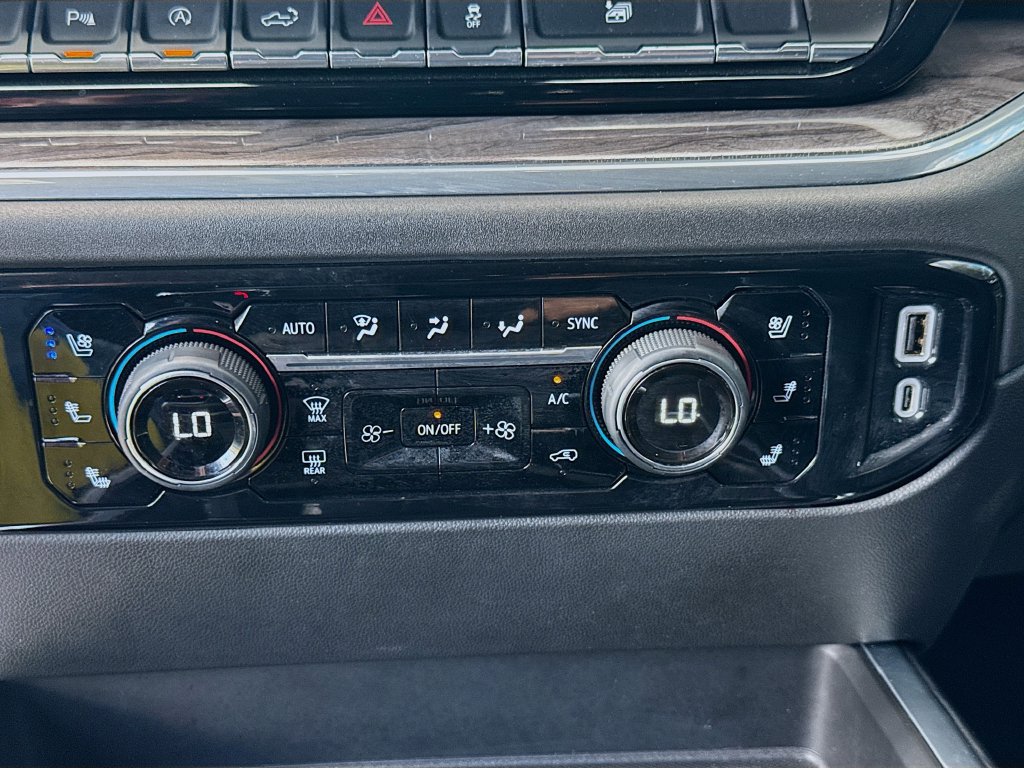 Used 2024 Chevrolet Silverado 1500 LTZ RWD image 14