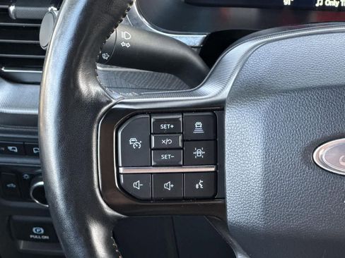 Used 2023 Ford F150 Platinum image 10