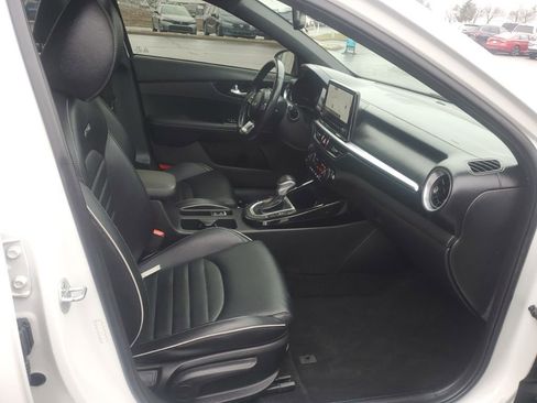 Used 2022 Kia Forte GT-Line w/ GT-Line Premium Package image 33